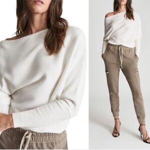 NWT REISS Laylah Asymmetric One Shoulder Alpaca Wool Sweater Cream size Medium